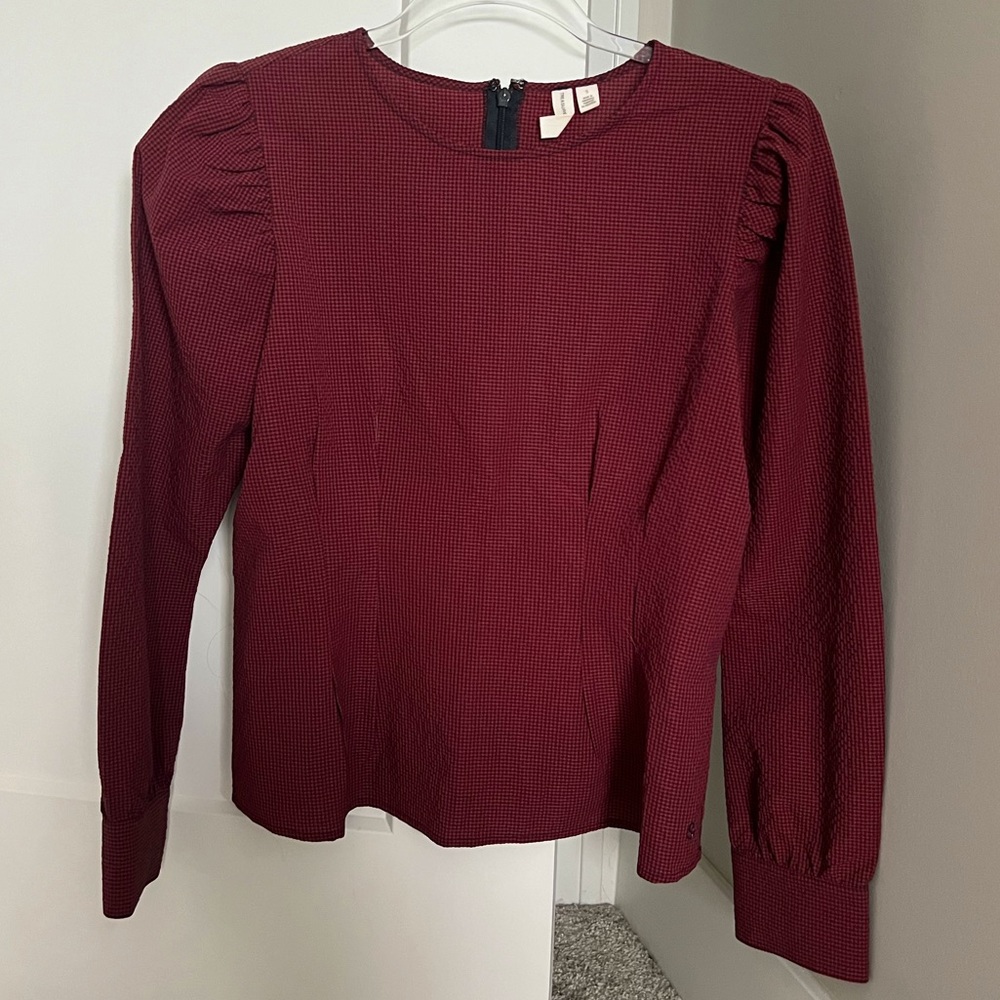 Treasure and Bond red checker pleated top size xs